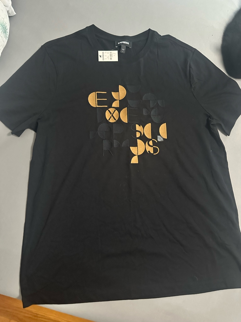 NWT Express Black Geometric Logo Graphic T-Shirt Size Large